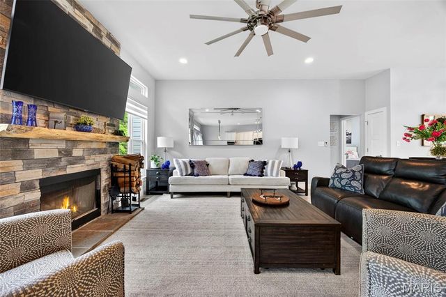 1005 Timber Bluff Drive, Wentzville, MO 63385
