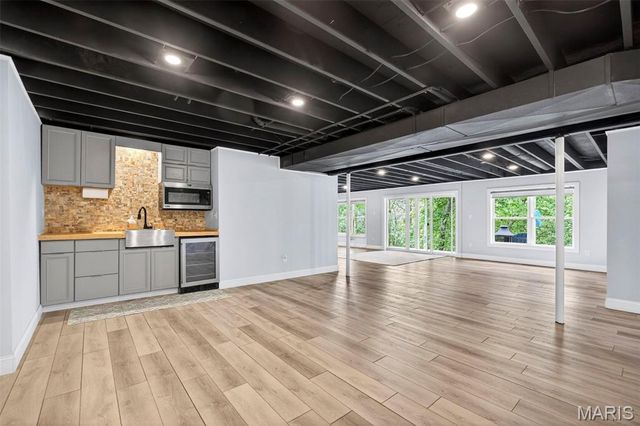 1005 Timber Bluff Drive, Wentzville, MO 63385