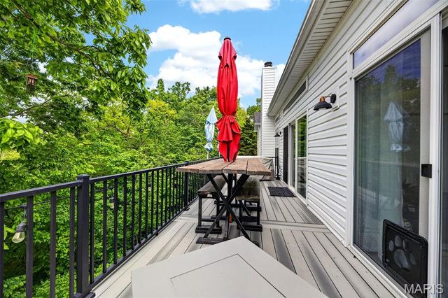 1005 Timber Bluff Drive, Wentzville, MO 63385