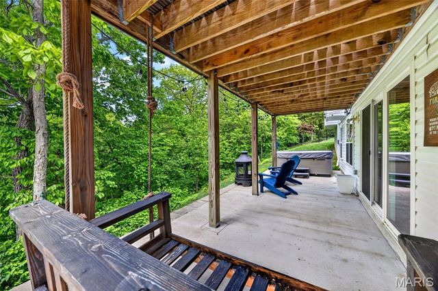 1005 Timber Bluff Drive, Wentzville, MO 63385