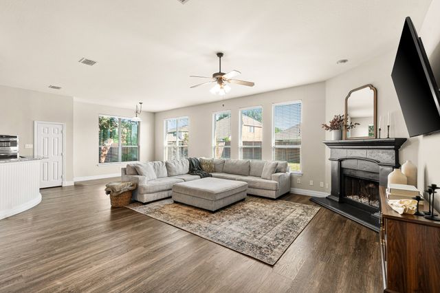 2404 Dawn Mist Drive, Little Elm, TX 75068