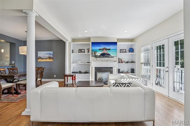 1597 Fairmount Avenue, St Louis, MO 63139