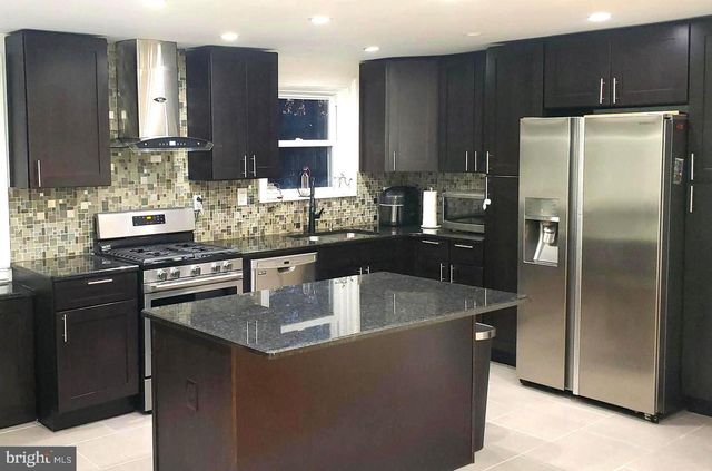 11115 DRAKE DR, Philadelphia, PA 19154