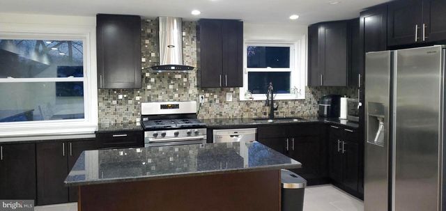 11115 DRAKE DR, Philadelphia, PA 19154