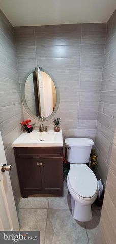 11115 DRAKE DR, Philadelphia, PA 19154