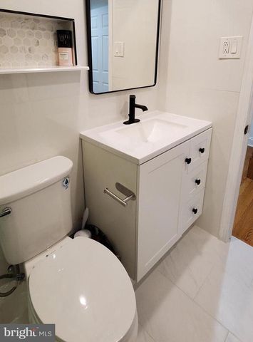 11115 DRAKE DR, Philadelphia, PA 19154