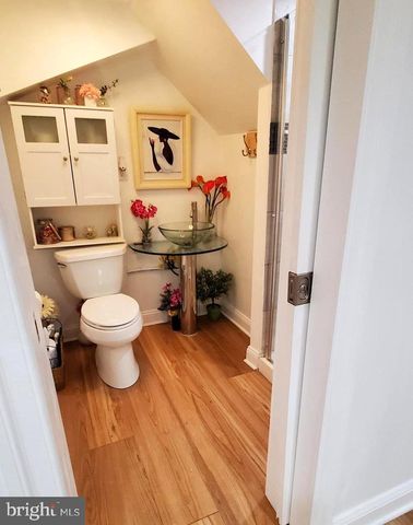 11115 DRAKE DR, Philadelphia, PA 19154