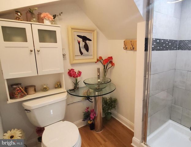 11115 DRAKE DR, Philadelphia, PA 19154