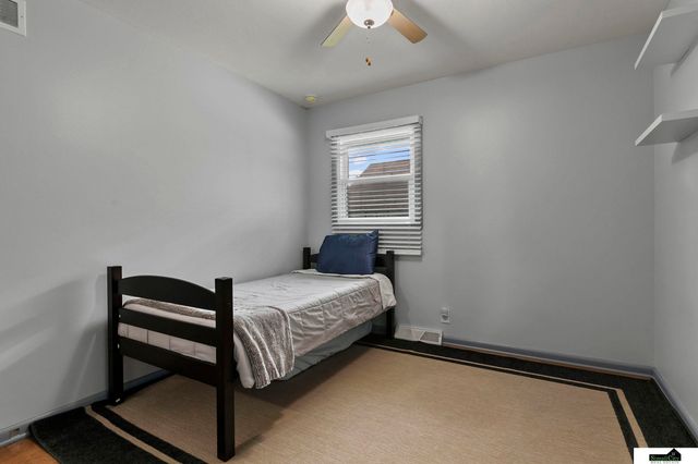 6201 Francis Street, Lincoln, NE 68505