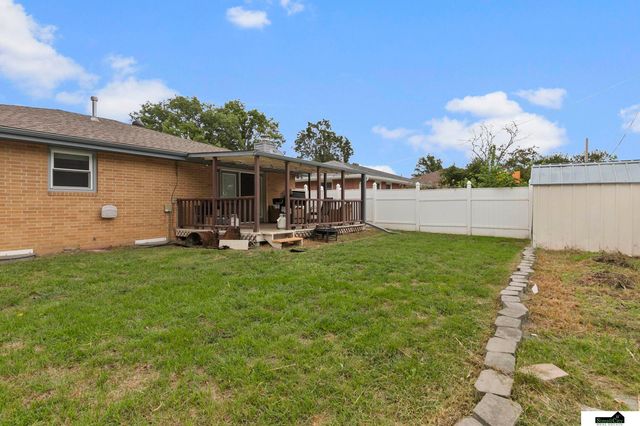6201 Francis Street, Lincoln, NE 68505