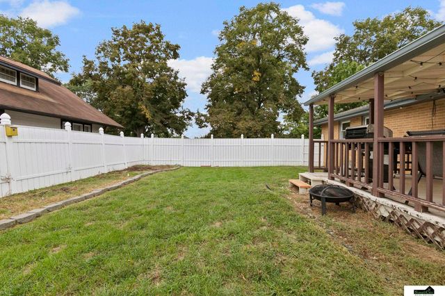 6201 Francis Street, Lincoln, NE 68505