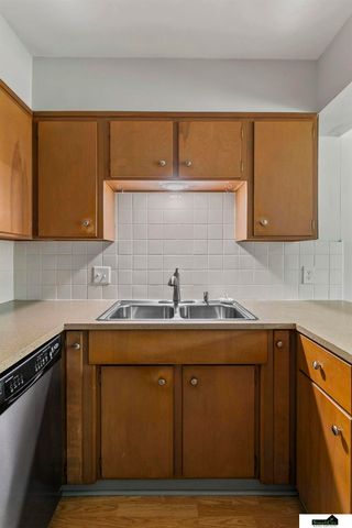 6201 Francis Street, Lincoln, NE 68505