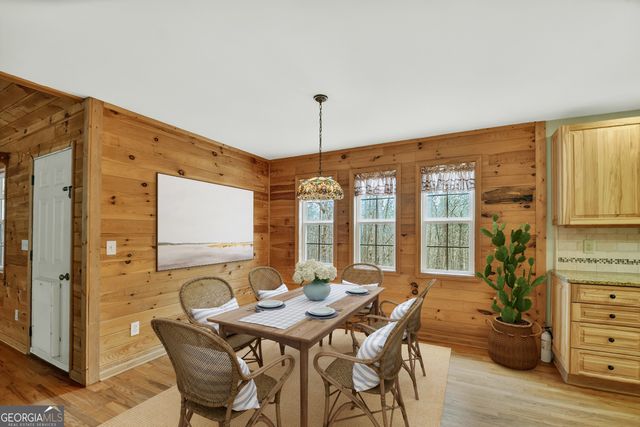 144 Emerald Cove Drive, Ellijay, GA 30540