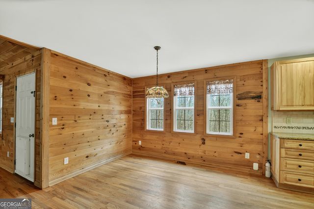144 Emerald Cove Drive, Ellijay, GA 30540