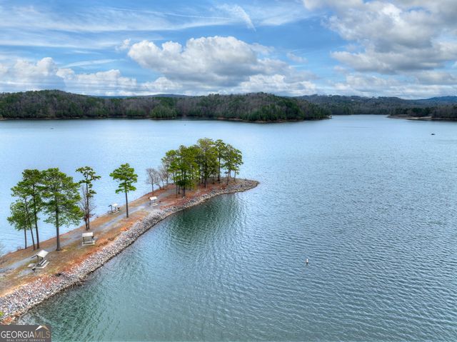 144 Emerald Cove Drive, Ellijay, GA 30540