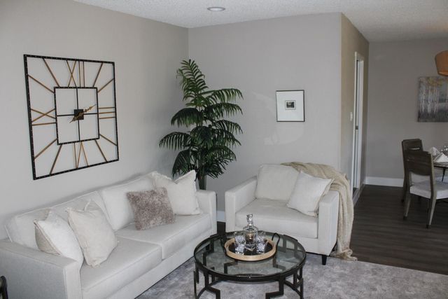 1210 Michelle Ave, Tracy, CA 95376