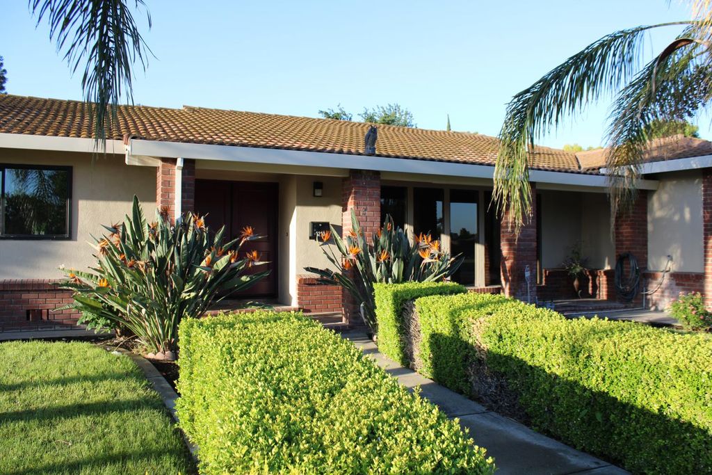 1210 Michelle Ave, Tracy, CA 95376