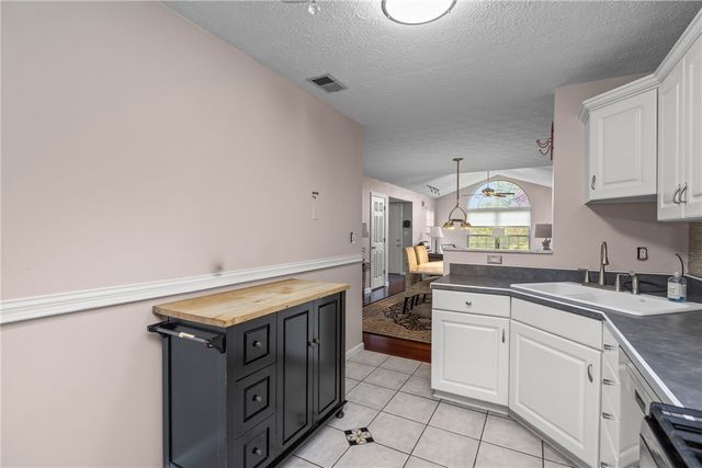 1529 Meerschaum Lane, Kennedy Twp, PA 15108