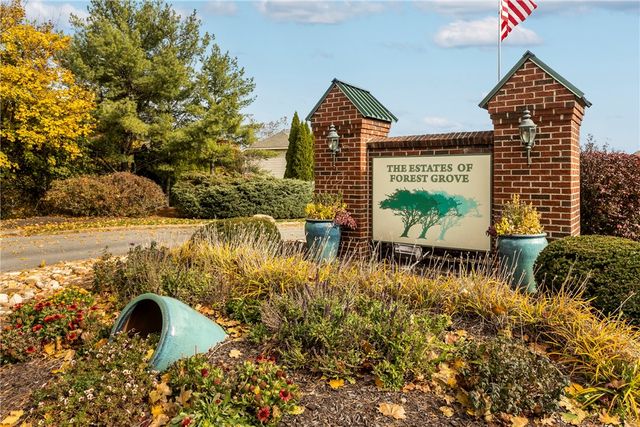 1529 Meerschaum Lane, Kennedy Twp, PA 15108