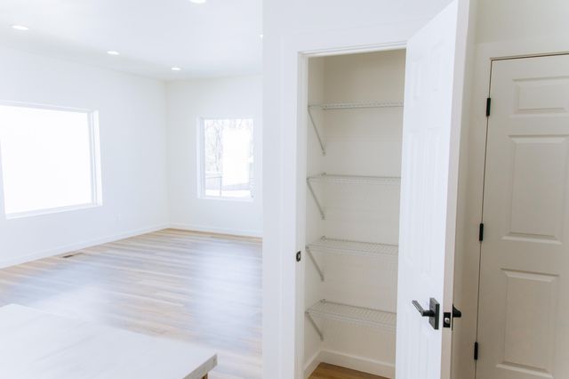 2625 N Prospect Avenue, Springfield, MO 65803