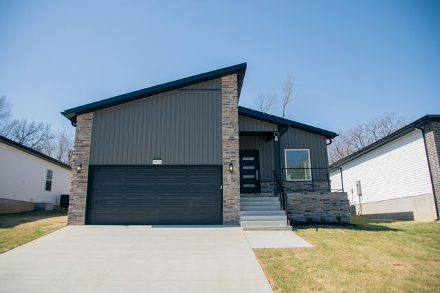 2625 N Prospect Avenue, Springfield, MO 65803