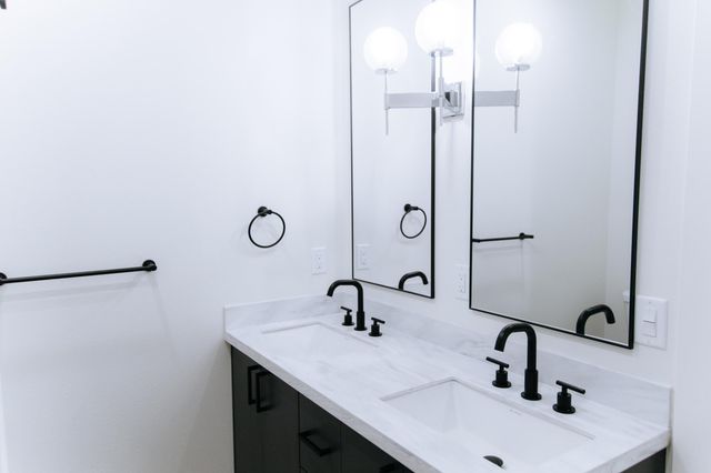 2625 N Prospect Avenue, Springfield, MO 65803