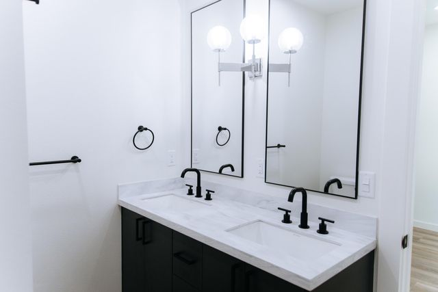 2625 N Prospect Avenue, Springfield, MO 65803