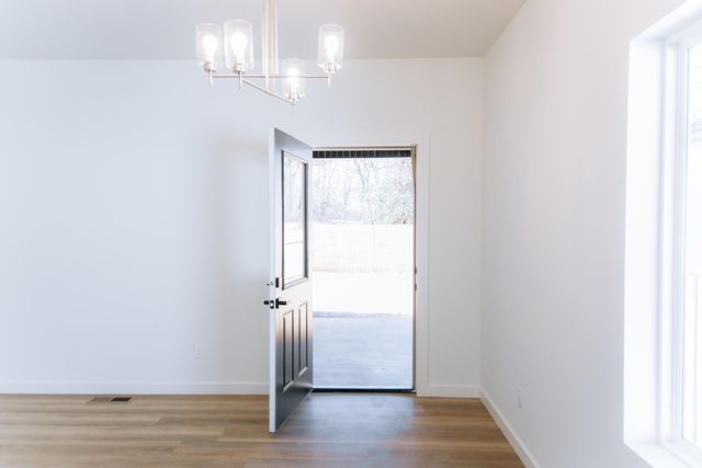 2625 N Prospect Avenue, Springfield, MO 65803