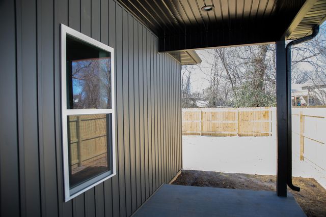 2625 N Prospect Avenue, Springfield, MO 65803