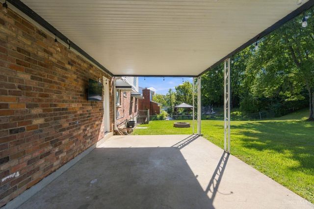 979 Hilliard Drive, Delhi Twp, OH 45238