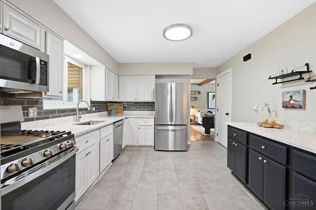 979 Hilliard Drive, Delhi Twp, OH 45238