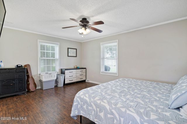 599 Durwood Evans Road, Beulaville, NC 28518