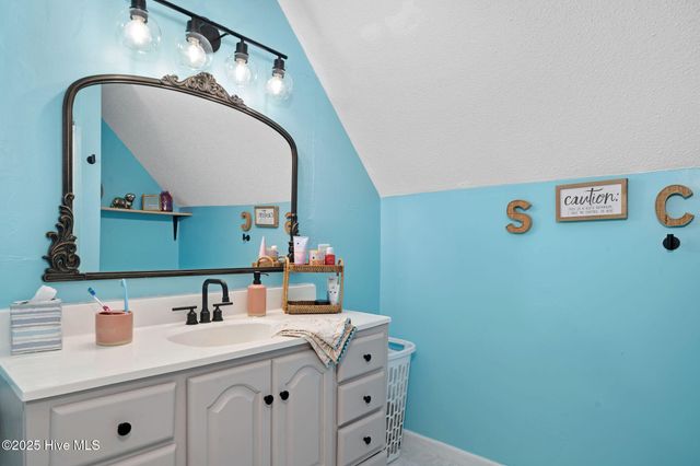 599 Durwood Evans Road, Beulaville, NC 28518