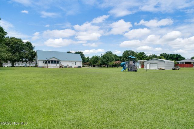 599 Durwood Evans Road, Beulaville, NC 28518