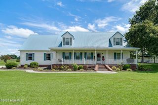 599 Durwood Evans Road, Beulaville, NC 28518