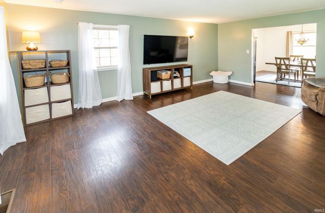 10550 Saint Wendel Road, Evansville, IN 47720