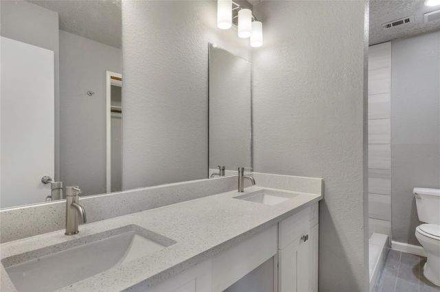 10243 Oak Branch Lane, Dallas, TX 75227