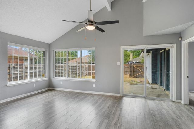 10243 Oak Branch Lane, Dallas, TX 75227