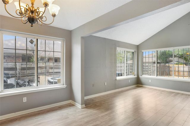 10243 Oak Branch Lane, Dallas, TX 75227