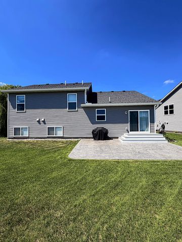 1515 Raymond Drive, Waconia, MN 55387