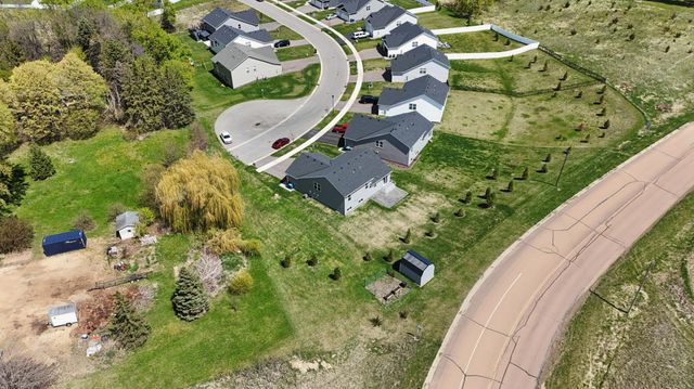 1515 Raymond Drive, Waconia, MN 55387