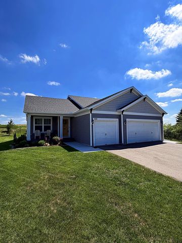 1515 Raymond Drive, Waconia, MN 55387
