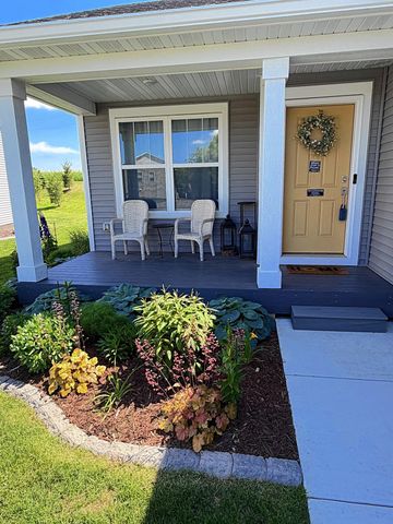 1515 Raymond Drive, Waconia, MN 55387