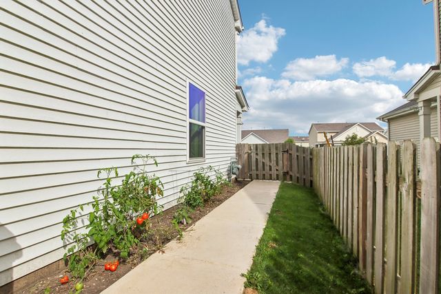 2613 Hearthstone Drive, Hampshire, IL 60140