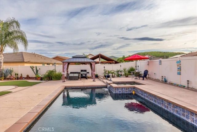 3454 Bryce Canyon, Perris, CA 92570