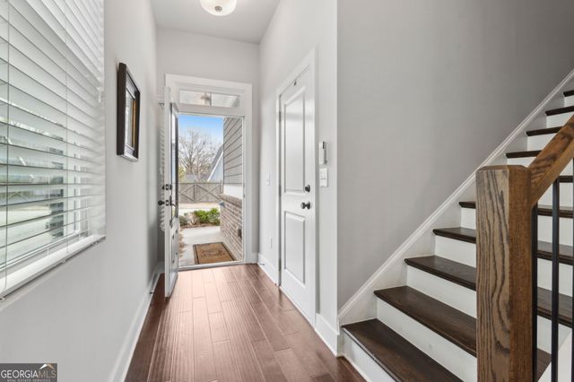 5726 Taylor Way, Sandy Springs, GA 30342