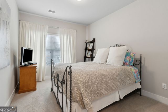 5726 Taylor Way, Sandy Springs, GA 30342