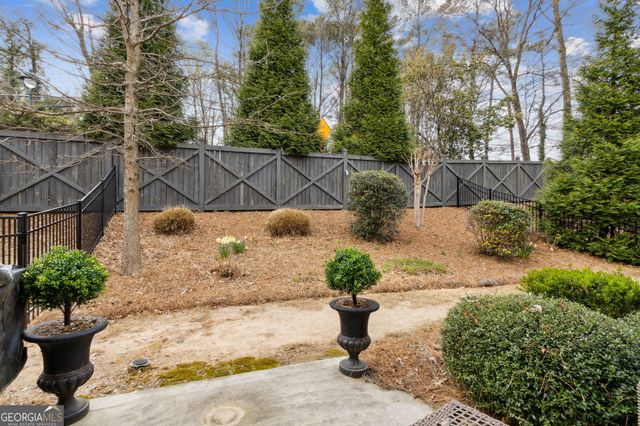 5726 Taylor Way, Sandy Springs, GA 30342