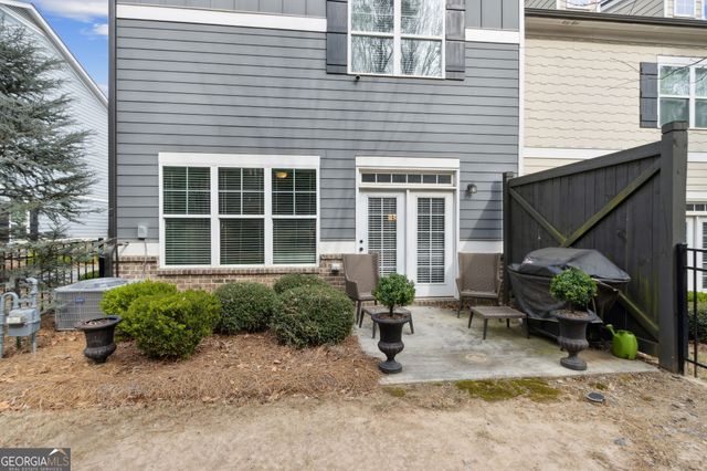 5726 Taylor Way, Sandy Springs, GA 30342