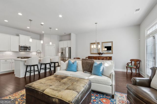 5726 Taylor Way, Sandy Springs, GA 30342